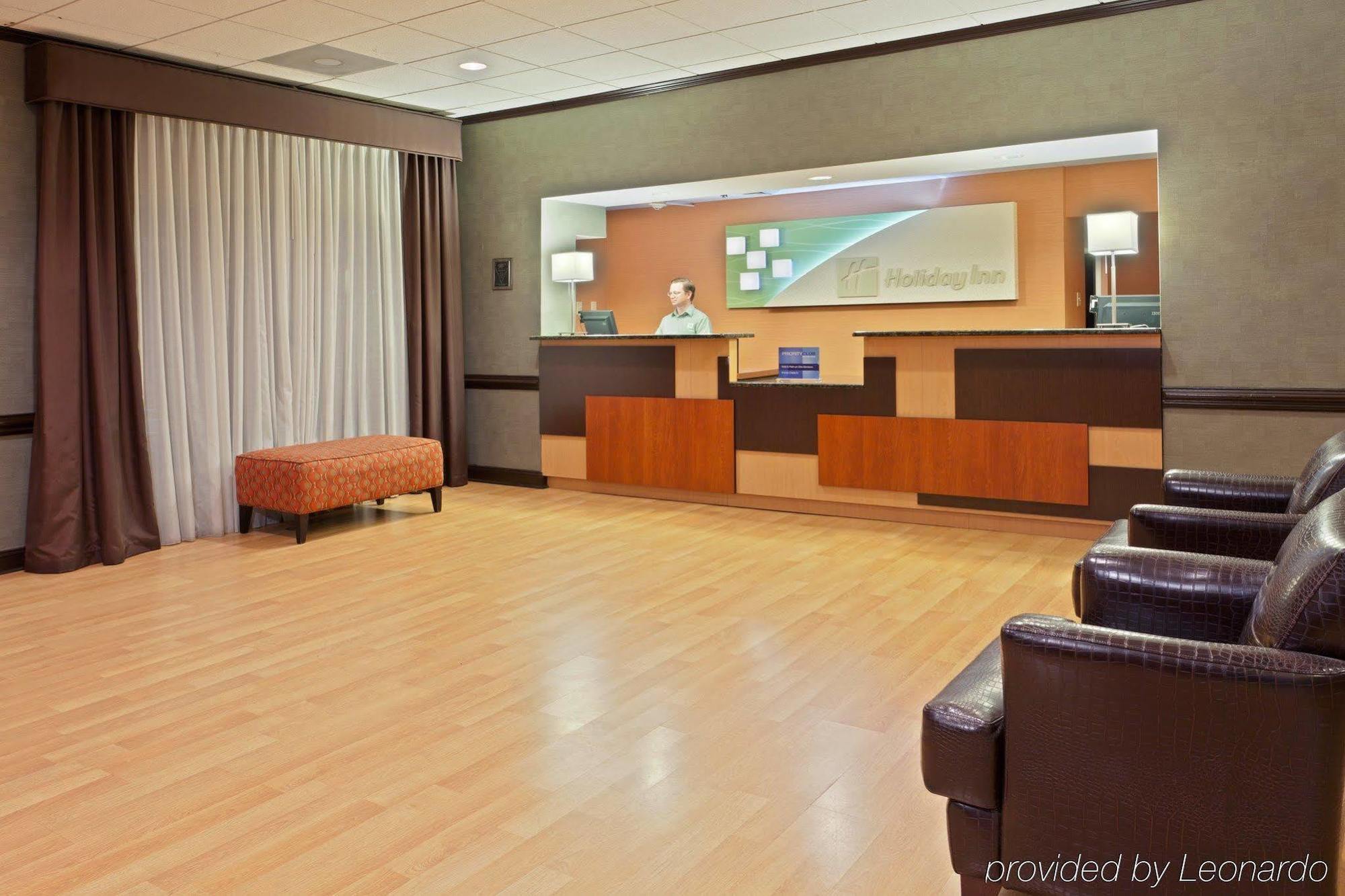 Doubletree By Hilton Harrisonburg Hotel Buitenkant foto